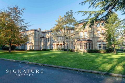 2 bedroom apartment for sale, Leavesden Court, Mallard Road, Abbots Langley