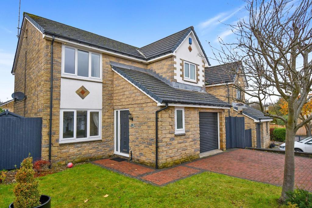Crofters Lea, Yeadon, Leeds 4 bed house £1,850 pcm (£427 pw)