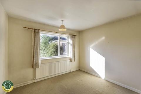 17 Stonecross Gardens, Doncaster, DN4 6QE