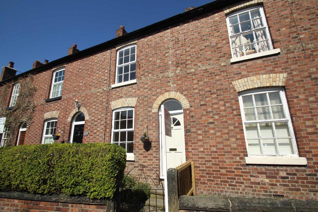 Hale View, Ashley Road, Hale 2 bed house to rent £1,295 pcm (£299 pw)