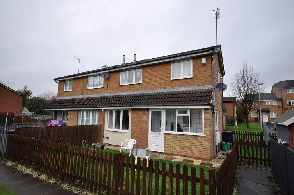 Foxdale Drive, Brierley Hill, DY5 2 bed end of terrace house for sale