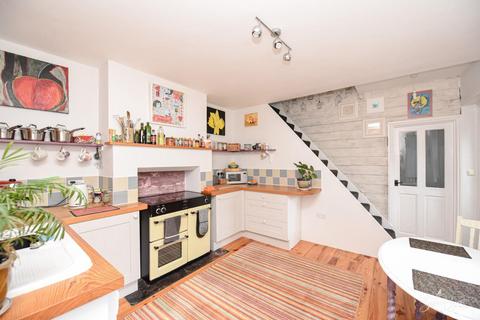 3 bedroom end of terrace house for sale, Marlborough Road, Ventnor