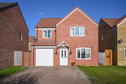 4 bedroom detached house for sale, Delph Road, Bradwell
