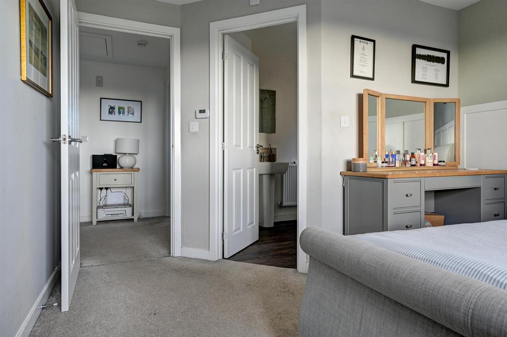Bedroom 1 to en-suite.jpg