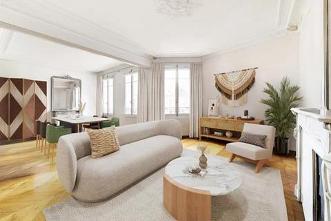 3 bedroom apartment, Paris 16ème, 75016
