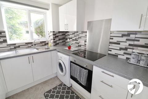 106 Shortlands Close, Belvedere, DA17 5QY