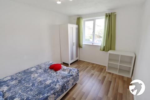 106 Shortlands Close, Belvedere, DA17 5QY