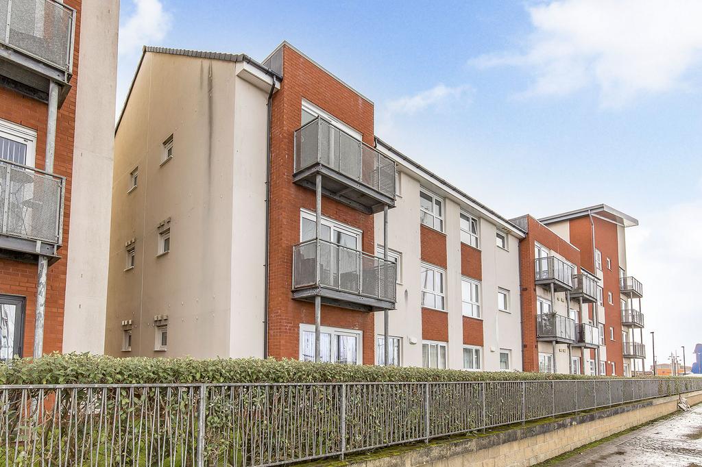 Dockers Gardens, Ardrossan, Ayrshire 2 bed flat for sale £110,000