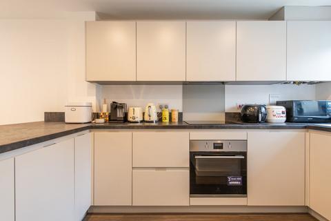 2 Paris Drive, Northfleet, Gravesend, DA11 8GU