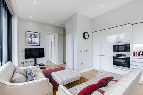3 bedroom flat to rent, Whetstone Park, Holborn, London, WC2A