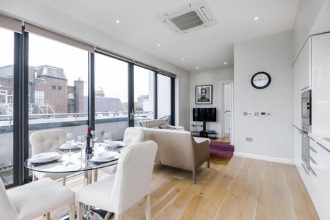 3 bedroom flat to rent, Whetstone Park, Holborn, London, WC2A