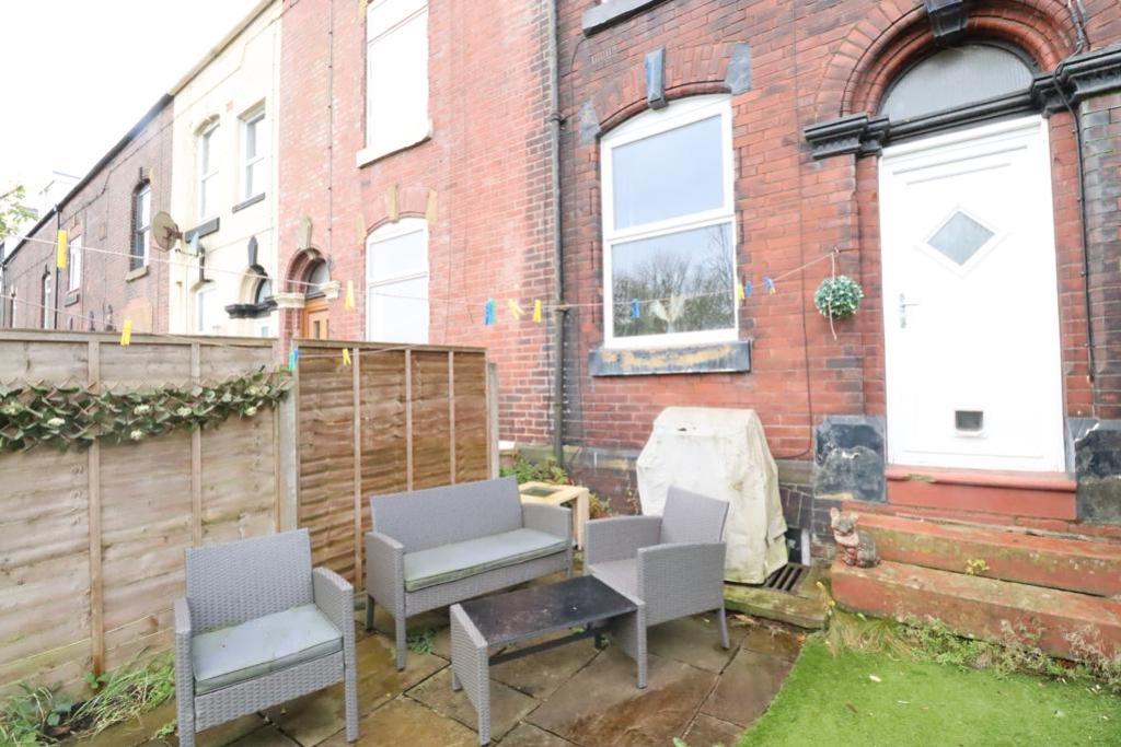 26 Woodbank Terrace, Mossley, AshtonunderLyne, OL5 0SP 4 bed terraced house for sale £230,000