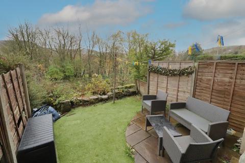 4 bedroom terraced house for sale, 26 Woodbank Terrace, Mossley, Ashton-under-Lyne, OL5 0SP