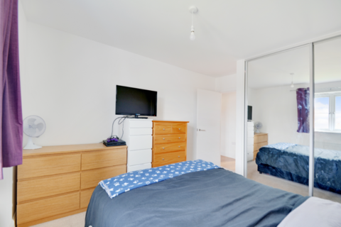 2 bedroom apartment for sale - at Swales Drive, Lehighton Buzzard, Luton LU7
