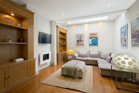 3 bedroom terraced house for sale, Gregory Place, Kensington, London