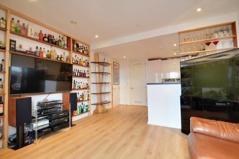 1 bedroom apartment for sale - at Chancery Building, 3 New Mill Road, London SW11