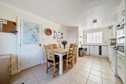 21 Beech Rise, Sleaford, NG34 8BJ