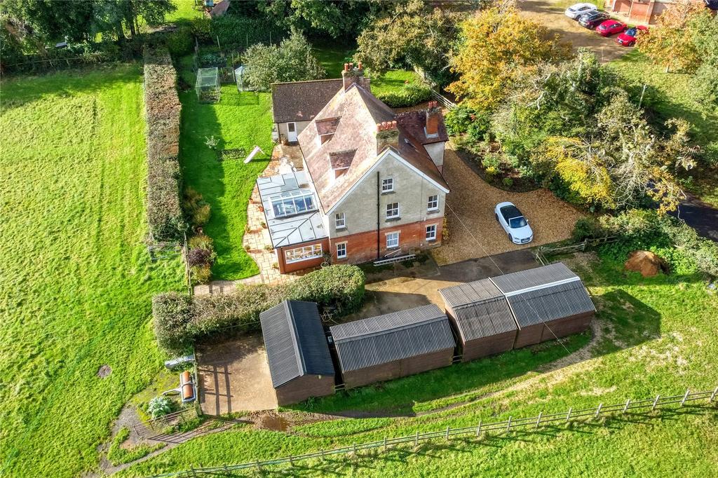 Vaggs Lane, Hordle, Lymington... 5 bed equestrian property £1,400,000