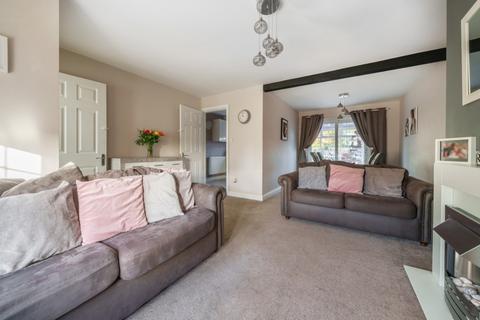 3 bedroom detached house for sale, Chelmsford Drive, Grantham, Lincolnshire, NG31