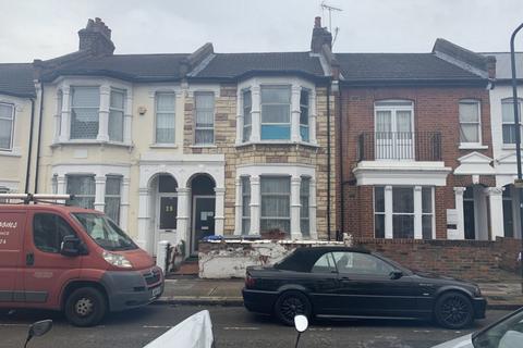 House share to rent, Lechmere Road, Willesden, NW2