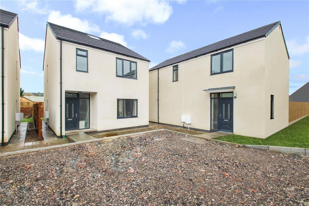 Headley Lane, BS13 3 bed detached house for sale £500,000