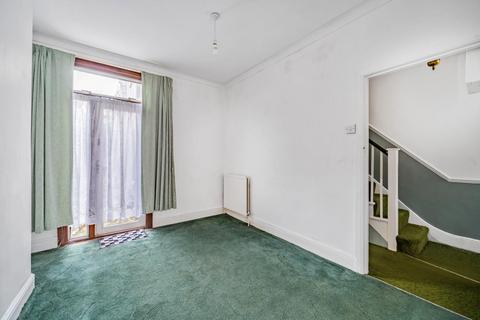 21 Hassendean Road, London, SE3 8TR