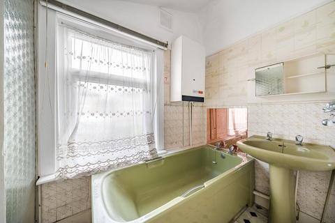 21 Hassendean Road, London, SE3 8TR