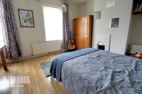 161 Oaks Fold Road, Sheffield, S5 0TJ