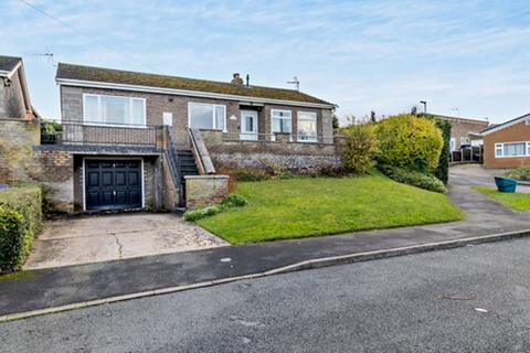 3 bedroom detached bungalow for sale - Beechwood Drive, SCOTTER,  Gainsborough, Lincolnshire