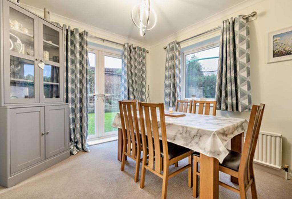 Beechwood Drive, SCOTTER, Gainsborough, Lincolnshire 3 bed detached