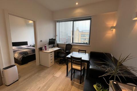 1 bedroom flat to rent - Verona Apartments, Sl1 1yl