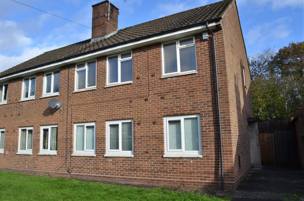 Downland Close, Birmingham B38 1 bed maisonette - £650 pcm (£150 pw)