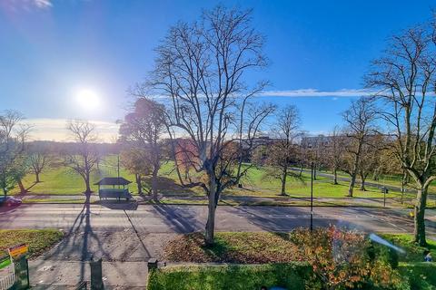 2 bedroom apartment for sale, West Park, Harrogate, HG1