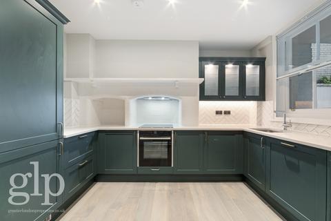 2 bedroom apartment to rent, Mercer Street WC2H