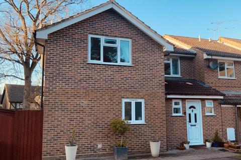 1 Albert Road, Bagshot, GU19 5QL