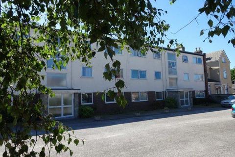 2 bedroom apartment for sale, 3 Brandon Court, Russell Road Rhyl