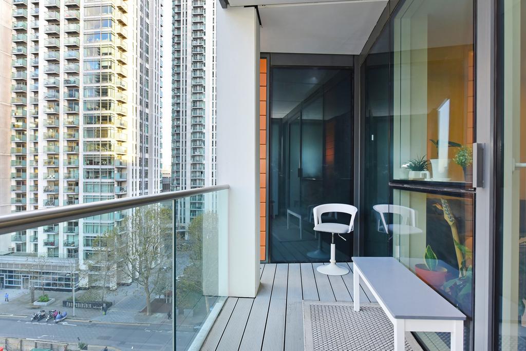 Flat 703, Laker Court (7).JPG