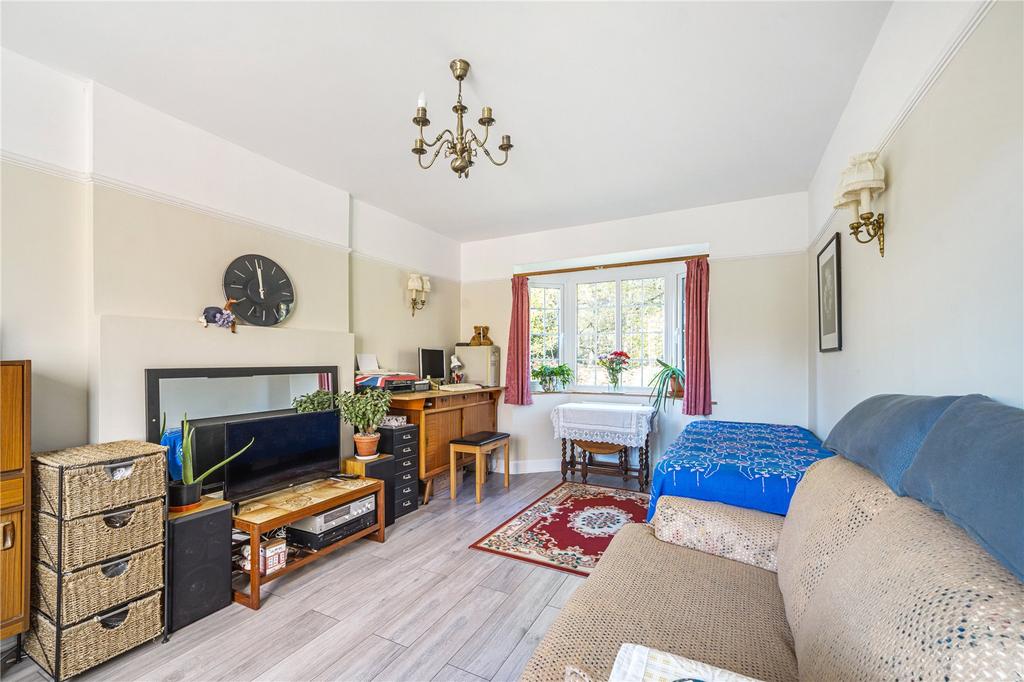 Kemishford, Mayford, Woking, Surrey, GU22 3 bed detached house for sale