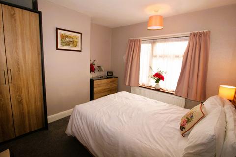 25 Spring Lane, Olney, MK46 5HT