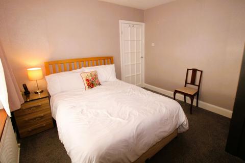 25 Spring Lane, Olney, MK46 5HT
