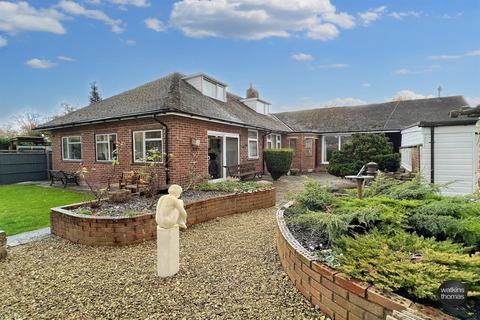 4 bedroom detached house for sale - Scudamore Street, Whitecross, Hereford, HR4