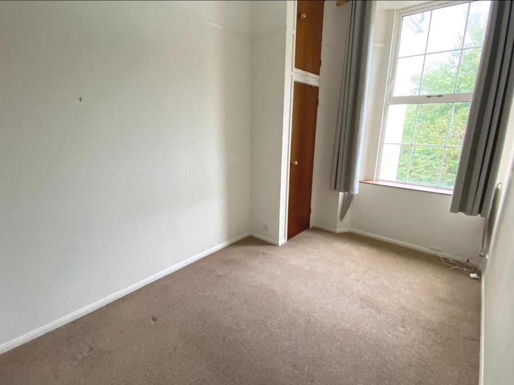 Bedroom 1 - 1
