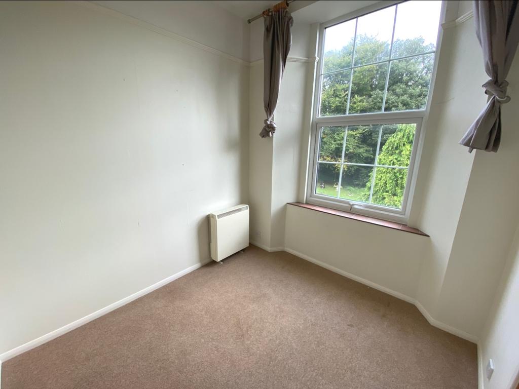 Bedroom 2 - 1