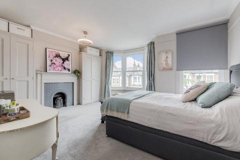 18 Adys Road, London, SE15 4DZ