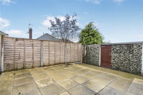 2 bedroom bungalow for sale, Sunnybank Road, Ormesby