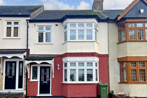 60 Hillcrest Road, Hornchurch, RM11 1EB