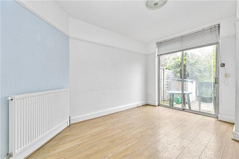 68 Albion Road, Hounslow, TW3 3RT