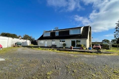 5 bedroom property with land for sale - New Inn, Llandeilo, Carmarthenshire.