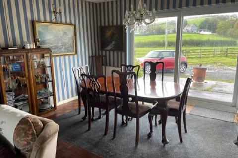 5 bedroom property with land for sale, New Inn, Llandeilo, Carmarthenshire.
