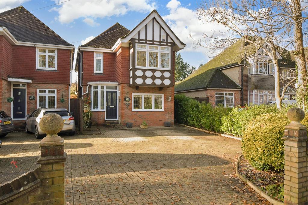 Hulbert Road, Bedhampton, Hampshire 3 bed detached house £545,000